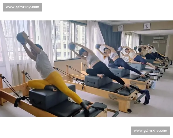 以腰部健康为核心打造全身平衡与力量的科学训练方案